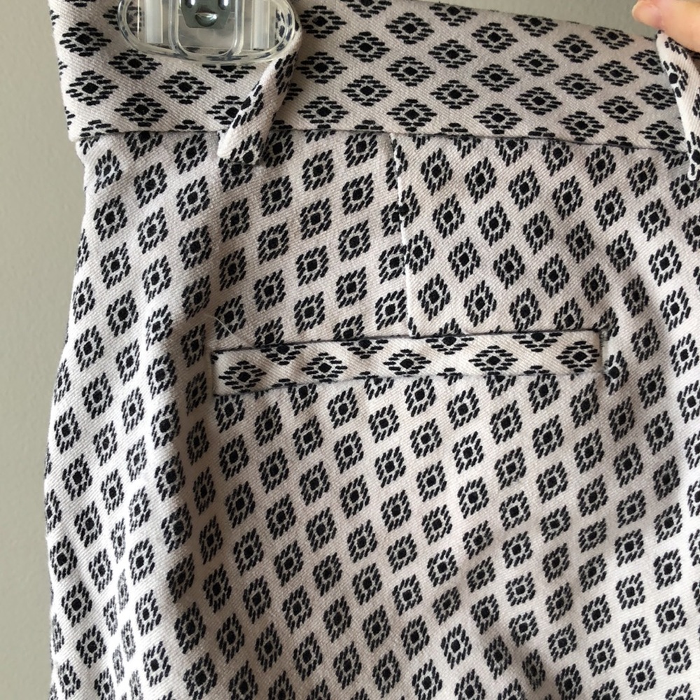 Gap Patterned Pants - Picture 6 of 9